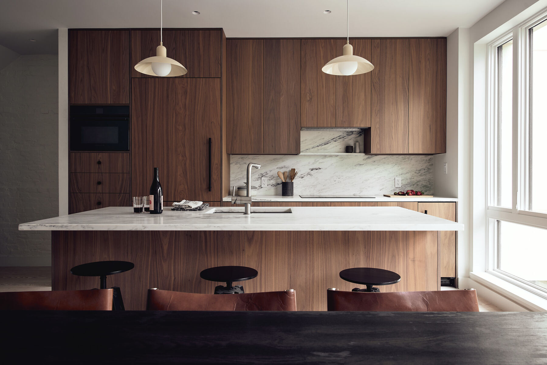 Walnut kitchen and marble island at 42 Garfield Place